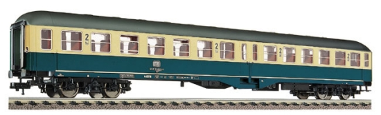 Passenger car 2nd class with Center entrance              <br /><a href='images/pictures/Fleischmann/566602.jpg' target='_blank'>Full size image</a>